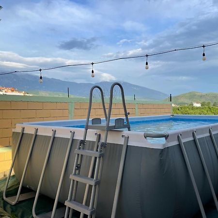 Baza Hostel - Swimming Pool Berat Esterno foto